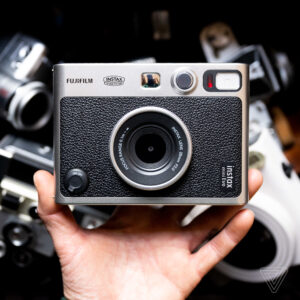 FUJIFILM Instax Mini Evo